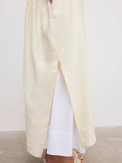 House Of Dagmar Rouched V-neck Dress |  | Off White | Size 40 | 89% Modal 11% Polyester