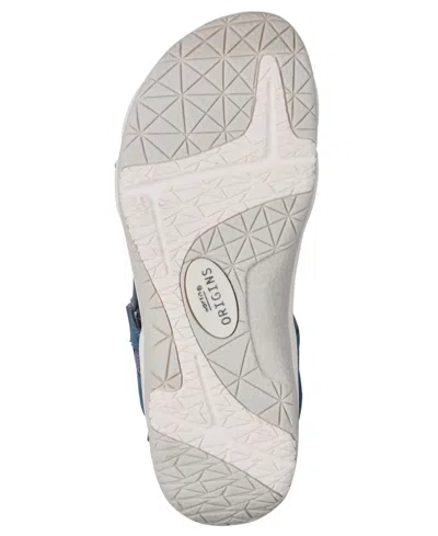 Earth Skylar Sandal In Blue