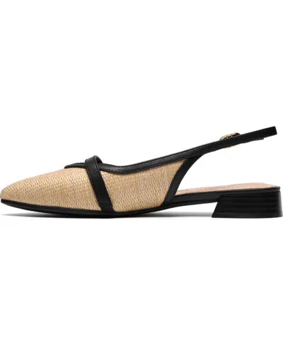 Clarks Natalyn Flat In Brown