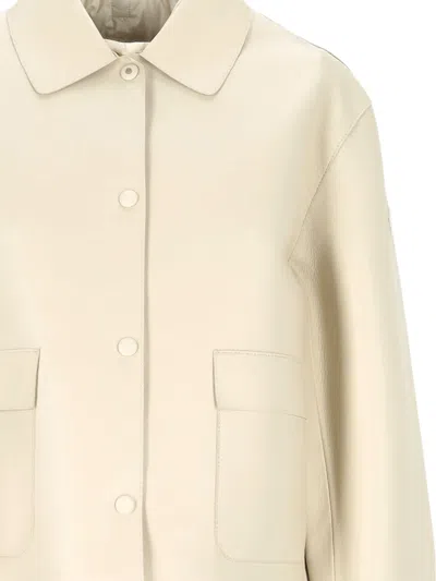 Moncler フラップポケット レザージャケット In Neutral