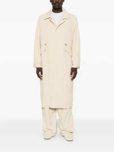 Etudes Studio Zip-pockets Overcoat In Neutral
