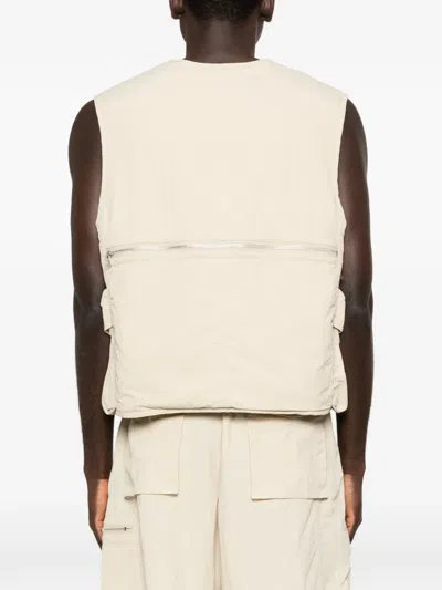 Etudes Studio Multipocket Vest In Neutral