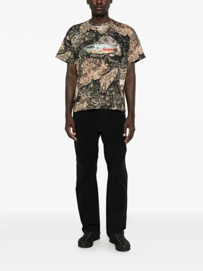Roa Senter Printed T-shirt In Brown