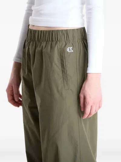 Calvin Klein Poplin Ewaist Pull O Elasticated Trousers In Green