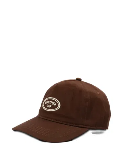 Another Aspect Logo-detail Cap In Brown
