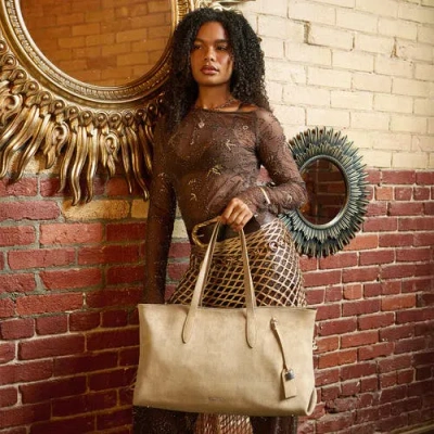 Lambert Britney In Brown