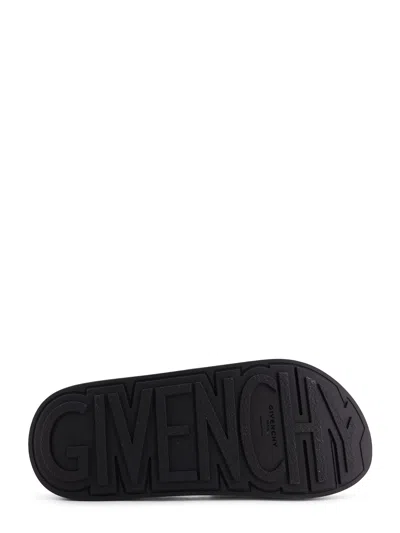 Givenchy Black Sandals With Wide Band And Contrasting Logo Patch In Rubber Man