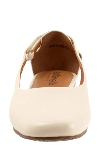Softwalk ® Venice Flat In Neutral