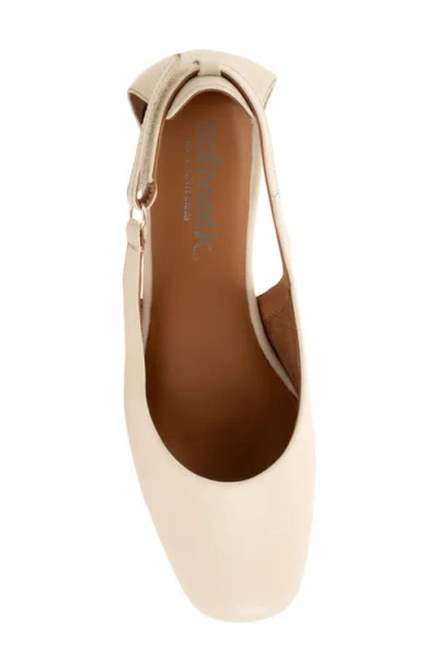 Softwalk ® Venice Flat In Neutral