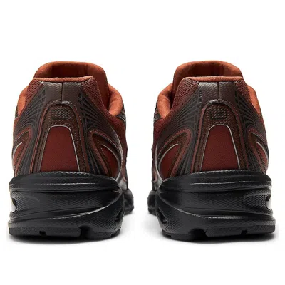 New Balance Gender Inclusive 740 Sneaker In Brown