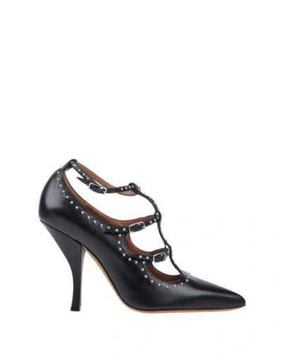 Shop Givenchy Pump In Black