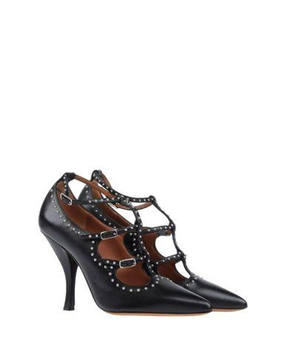 Shop Givenchy Pump In Black