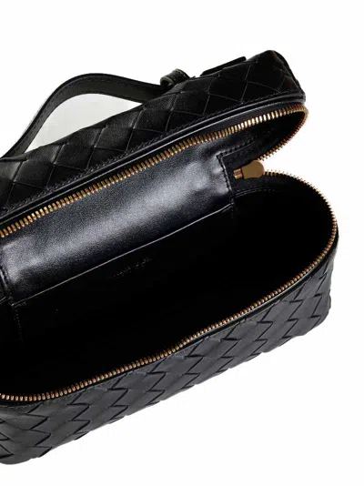 Bottega Veneta Bang Bang Vanity Case In Intrecciato Leather In Black