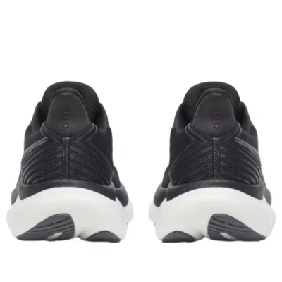 Saucony Triumph 23 Wide Black White Aw25 Sneakers