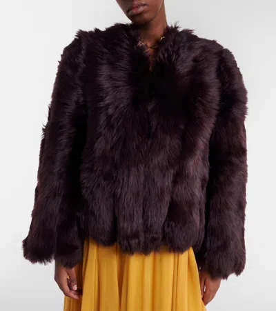 Chloé Oversized Shearling Short Coat In Brown