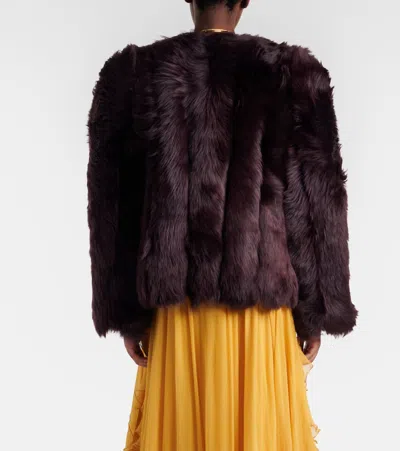 Chloé Oversized Shearling Short Coat In Brown