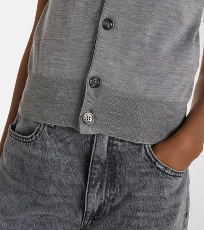 Ami Alexandre Mattiussi Ami Paris Embroidered Heart Round Collar Short Sleeve Sweater In Gray