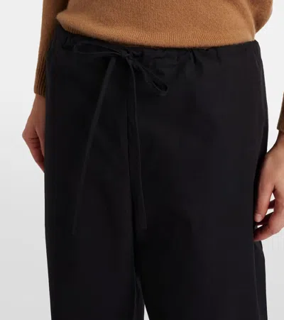 The Row Black Relaxed Drawstring Pant In Black