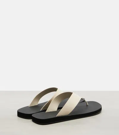 The Row Dune Classic Leather Thong Sandals In Black
