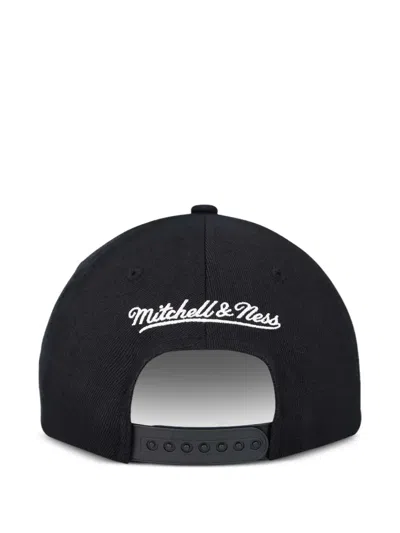 Mitchell & Ness Team Script 2.0 Snapback Cap In Black