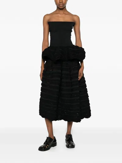 Cfcl Ruffled Top In Black