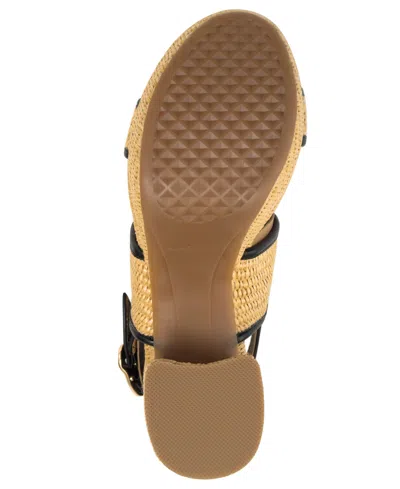 Aerosoles Camera Platform Sandal In Brown