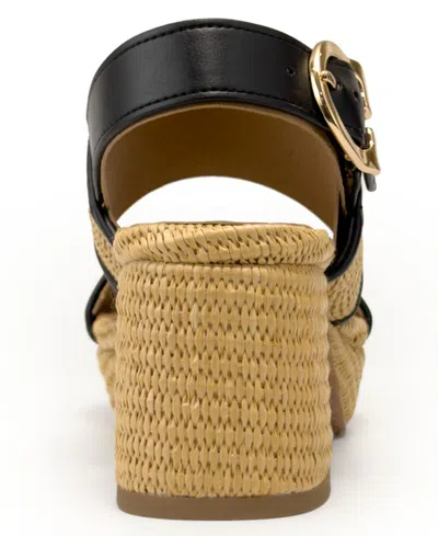 Aerosoles Camera Platform Sandal In Brown