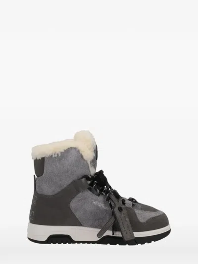 Off-white Shearling Boots In Black