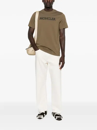 Moncler Logo T-shirt In Brown