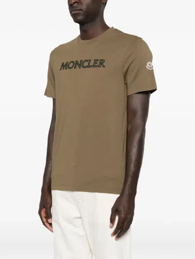 Moncler Logo T-shirt In Brown