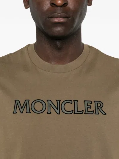 Moncler Logo T-shirt In Brown
