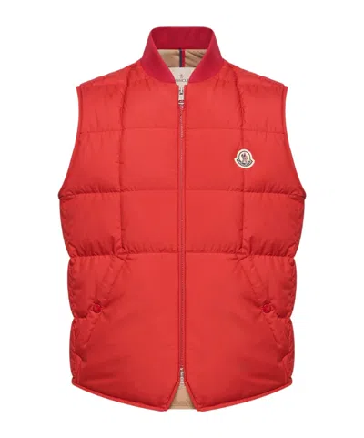 Moncler Elberton Tech Square-quilted Down Vest In Red