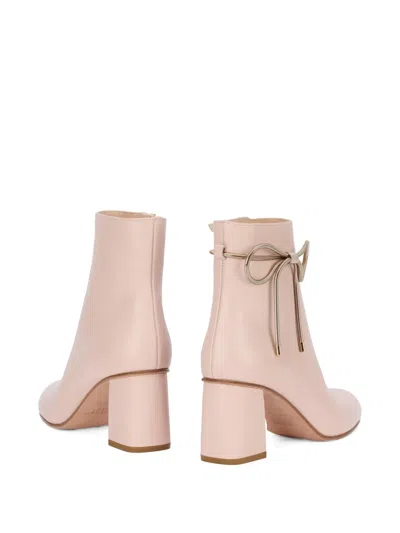 Redv Bow Boots In Multi