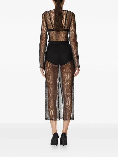 Mia Peculiar Openwork T-shirt In Black