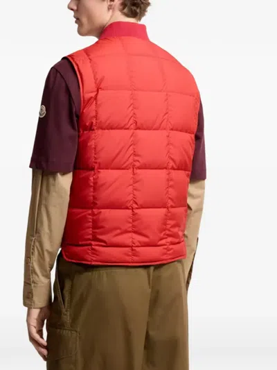 Moncler Elberton Tech Square-quilted Down Vest In Red