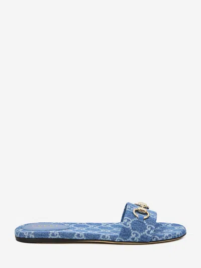 Gucci Flat Sandals Open Toe Patterned Fabric Hardware In Blue