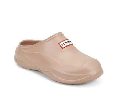 Hunter Elena Water Resistant Clog In Brown