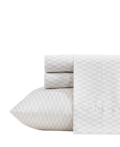 Kenneth Cole Wavy Checker Sheet Set In White