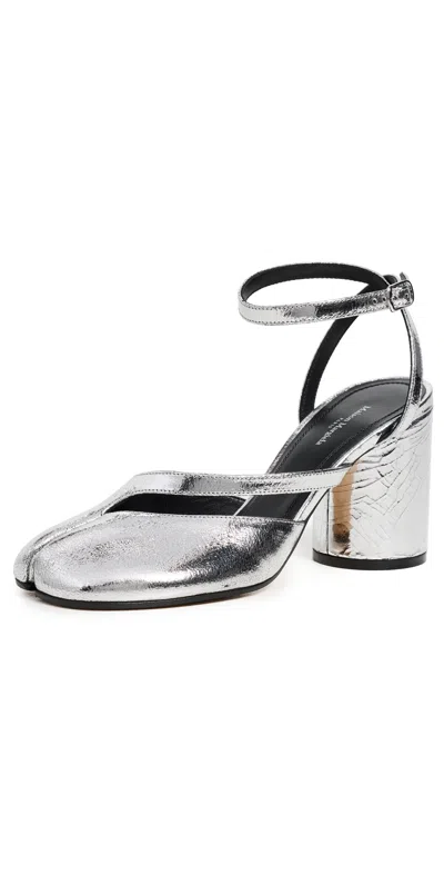 Maison Margiela Tabi Broken Mirror Leather Split-toe Pumps In Metallic