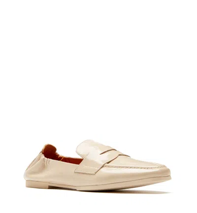 La Canadienne Kitson Crushed Leather Loafer In Neutral