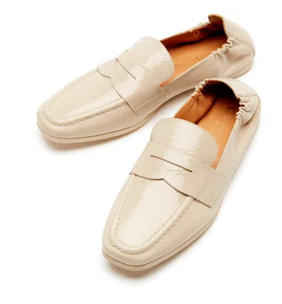 La Canadienne Kitson Crushed Leather Loafer In Neutral