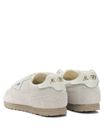 Autry Light Grey Suede Windspin Sneakers In Gray