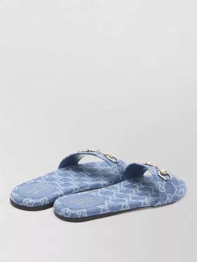 Gucci Flat Sandals Open Toe Patterned Fabric Hardware In Blue