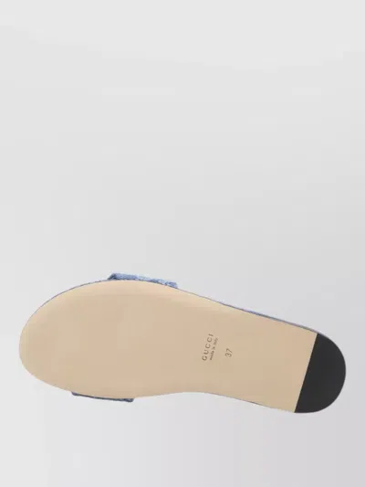 Gucci Flat Sandals Open Toe Patterned Fabric Hardware In Blue