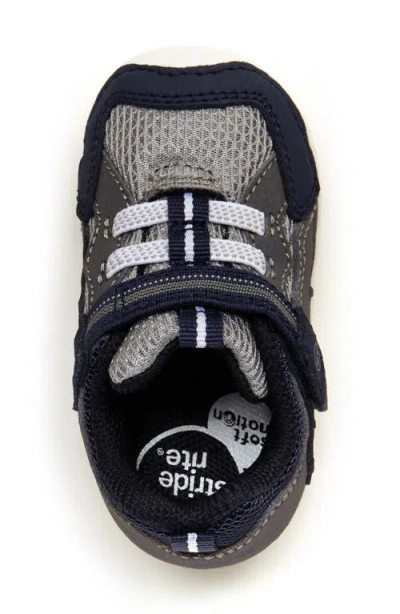 Stride Rite Soft Motion™ Kylo Sneaker In Multi