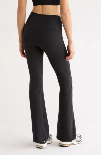 Zella Thrive Rib Bootcut Pants In Black
