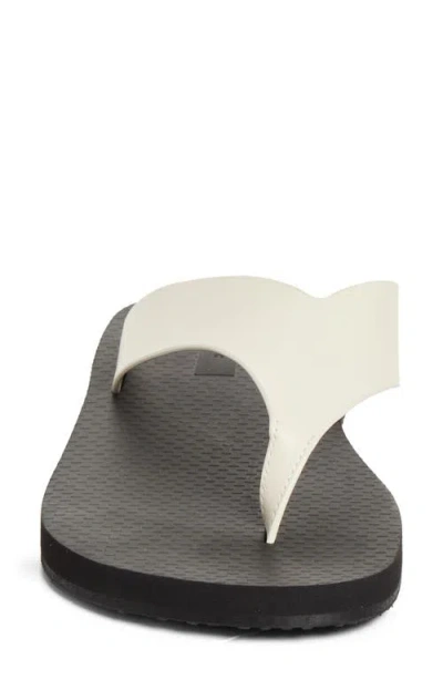 The Row Dune Classic Leather Thong Sandals In Black
