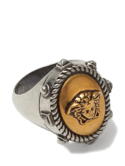 Versace Tivoli Ring In Silver