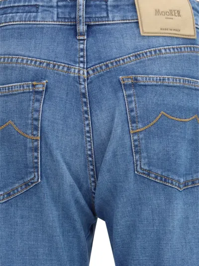 Moorer Logo-patch Jeans In Blue