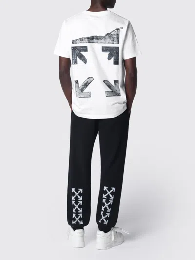 Off-white Graphic Print Crew Neck Short Sleeve T-shirt In White
